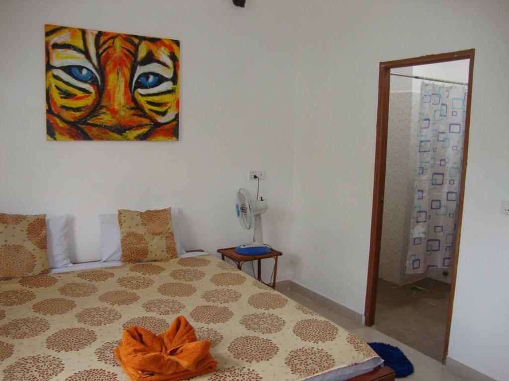 Swiss Villa Sihanoukville Szoba fotó
